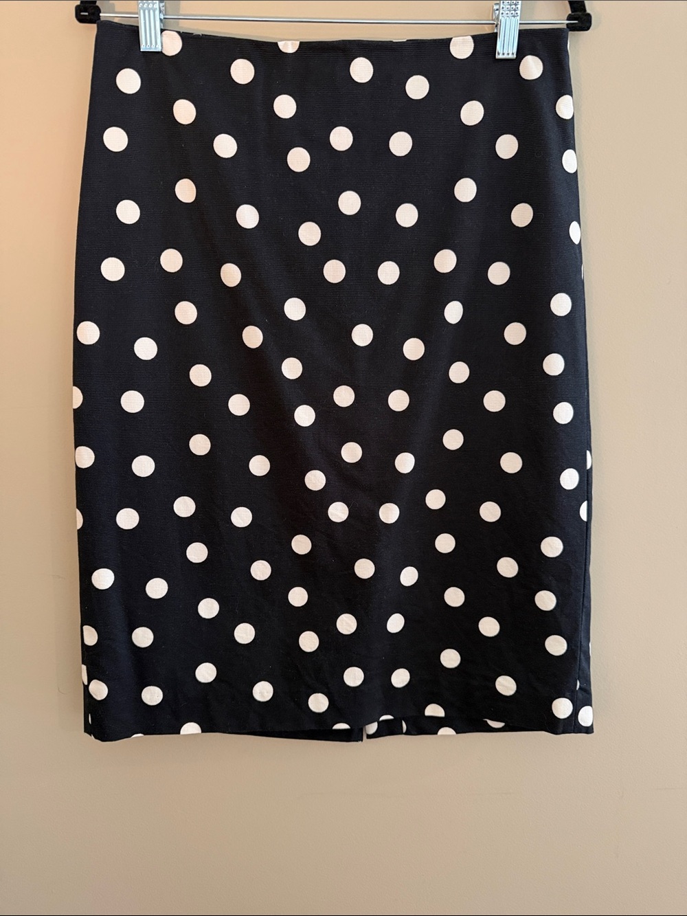 Ann Taylor Classic Black and White Polka Dot Pencil Skirt Size 8